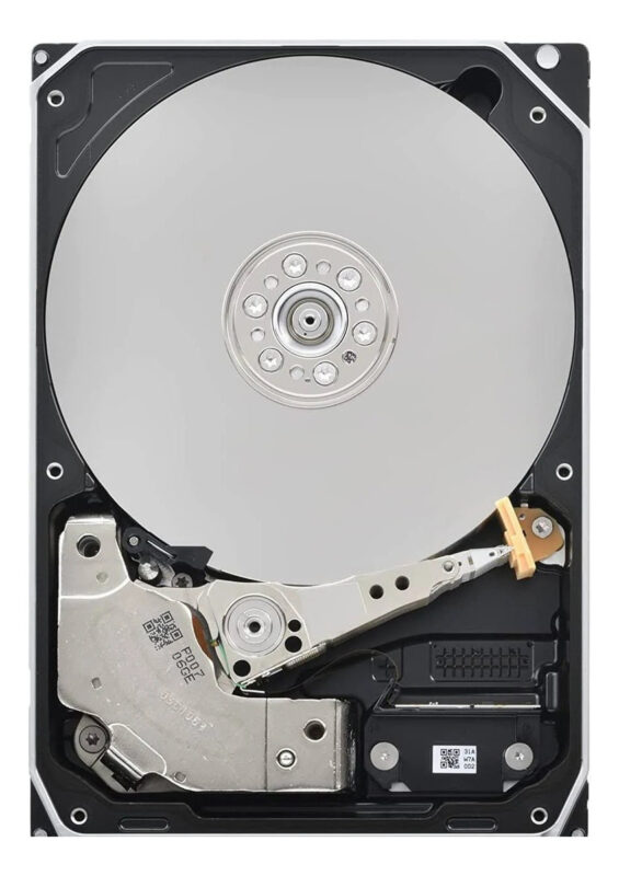 Disco Duro Interno Toshiba Mg11 3.5 24tb, Sata Ill, 7200rpm_1