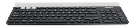 Teclado Logitech Qwerty Español Latinoamérica Color Negro Y Blanco Negro/blanco_1
